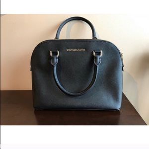 Michael Kors Crossbody Handbag